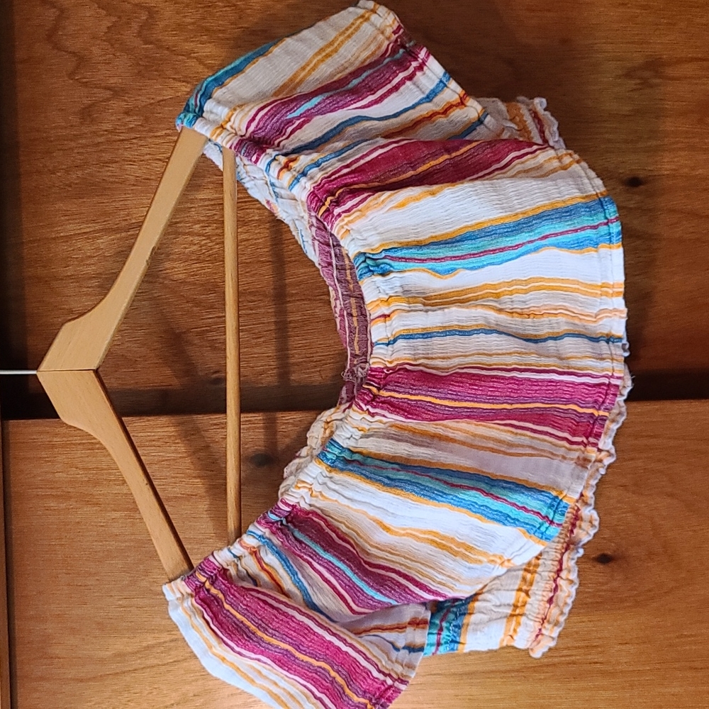 American Eagle crop top